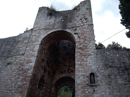 Assisi - porta Cappucini